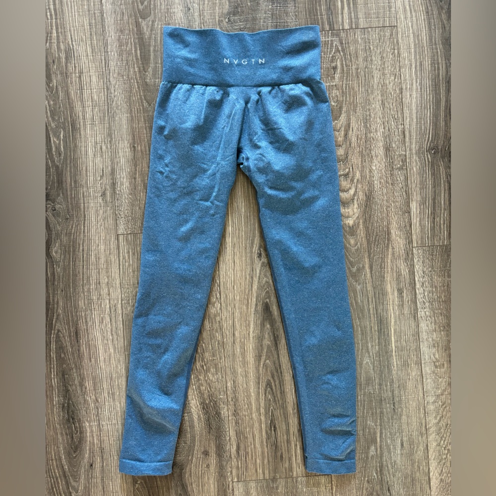 NVGTN Leggings size Small